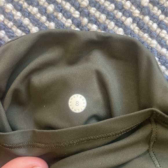 Cropped Lululemon Leggings - Picture 4 of 4